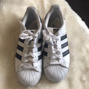 Adidas Superstar original size 8.5